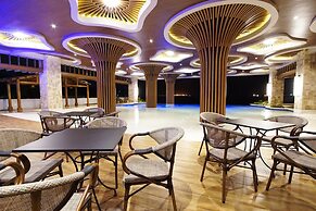 Central Park Reef Resort