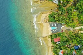 Alegria Water Front Beach House