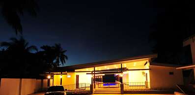 Alegria Water Front Beach House