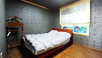 Tongyeong The Sea and The Poet Pension