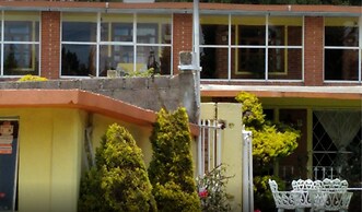 Estancia Campestre - 7 Robles