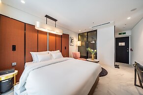 Hotel the Castle Sincheon