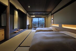 Oyado Morinone - Adults Only