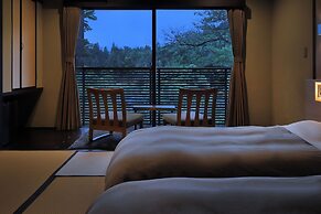 Oyado Morinone - Adults Only