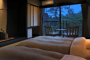 Oyado Morinone - Adults Only