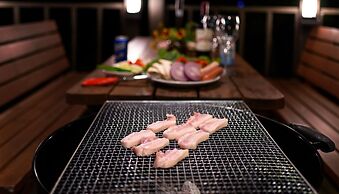 Tongyeong Honey Spa Pension