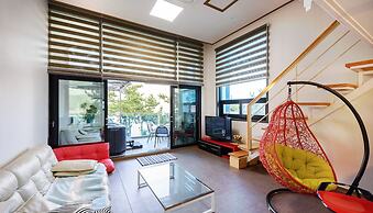 Tongyeong Honey Spa Pension