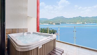 Tongyeong Honey Spa Pension