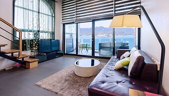 Tongyeong Honey Spa Pension