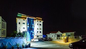 Tongyeong Honey Spa Pension