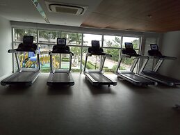 Scenic Valley Apartment