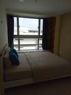 Scenic Valley Apartment