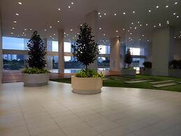 Scenic Valley Apartment