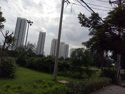 Scenic Valley Apartment