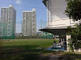 Scenic Valley Apartment