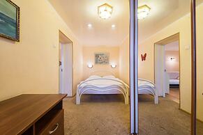 Day&Night Apartments - Oktyabrskaya