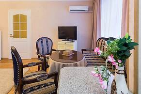 Day&Night Apartments - Oktyabrskaya