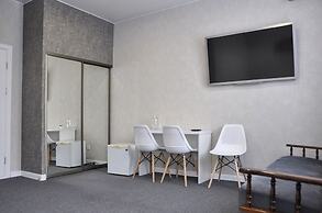 Medelean Hotel - Hostel