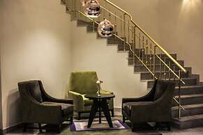 The Providence by Mantis