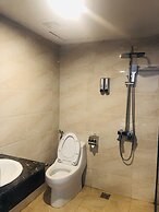 Lakeside Dailai Hotel