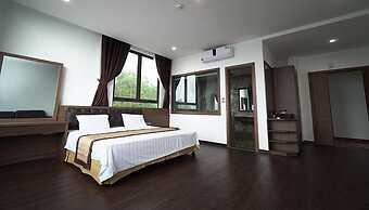 Lakeside Dailai Hotel