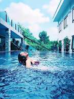 Lakeside Dailai Hotel