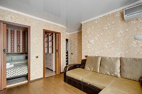 Apartment on Yunykh Lenintsev