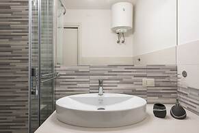 AM Suite with Terrace by Wonderful Italy