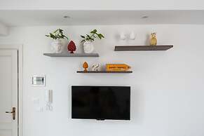 AM Suite with Terrace by Wonderful Italy