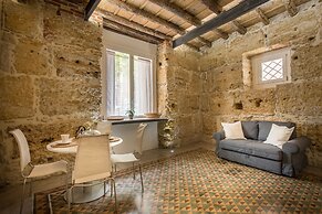 Stylish house in front of Casa Professa