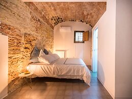 Stylish house in front of Casa Professa