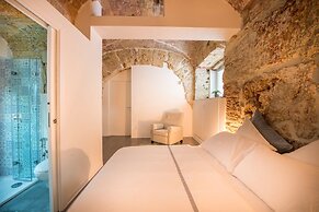 Stylish house in front of Casa Professa