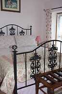 Cornwall Cottages - Helscott Barns