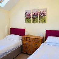 Cornwall Cottages - Helscott Barns