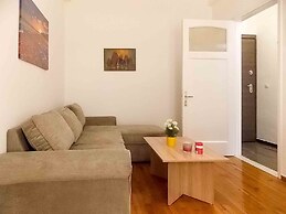 Dervenion-Athens Cozy Apartment
