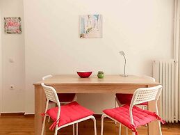 Dervenion-Athens Cozy Apartment