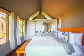 Ndhula Luxury Tented Lodge