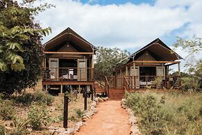 Ndhula Luxury Tented Lodge
