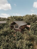 Ndhula Luxury Tented Lodge