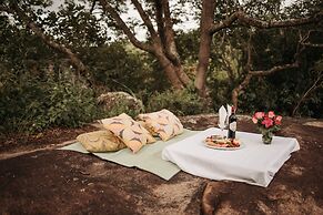 Ndhula Luxury Tented Lodge