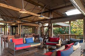 Ndhula Luxury Tented Lodge