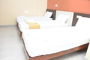 Hotel Surya Residency Majestic