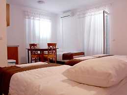 Apartmani Krka Rooms