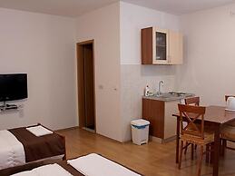 Apartmani Krka Rooms