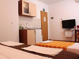 Apartmani Krka Rooms