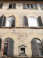 Serragli Loft by Mmega