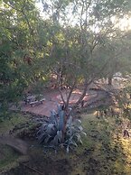 Livingstone Guest Farm - Hostel