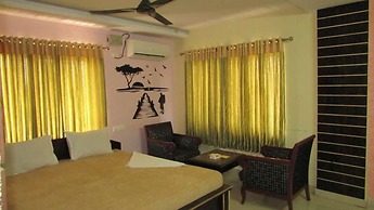 Hotel Maruthi Residency Inn