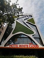 Hotel White Cloud
