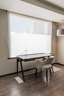 Ola Santiago Providencia, Tapestry Collection by Hilton